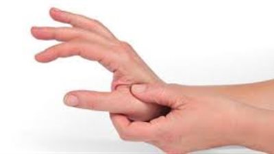 أسباب تنميل اليدين عند النوم