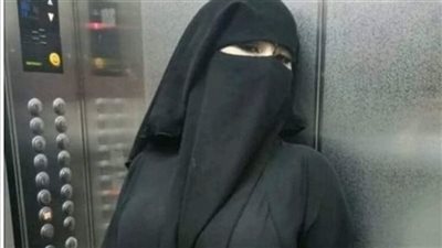 جاري مش محترم جاري بيطا@ردني في الاسانسير