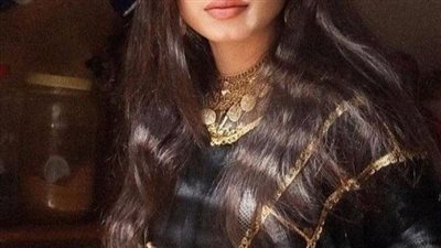 كان في قديم الزمان ملك له ولد وحيد