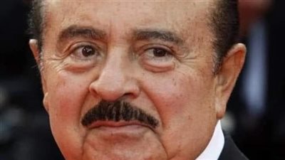 المليادير عدنان محمد خاشقجي .... كان أغنى رجل عربي على الإطلاق ، وكان يلقب ب قارون العصرب