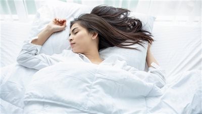 أفضل واسوأ وضعيات النوم