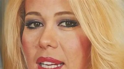 أسرار من حياة الفنانة الأرمــينية إيمان وهكذا أصبح شكلها