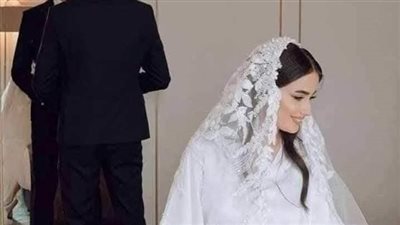 العروسه دي مش من مستوايا