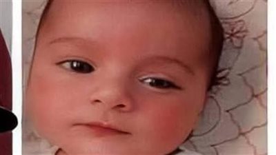 عاد الاب من عمله مساءا