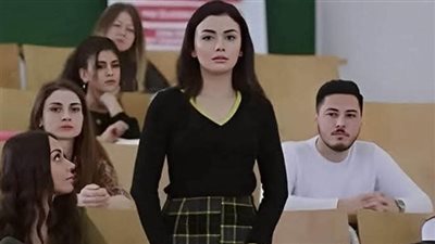 حكاية طالبة جامعية كانت تشعر ان اسمها قديم