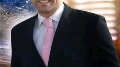 البطل دا مرتب حفل زفافه الاسبوع الي فات في شهرنا دا