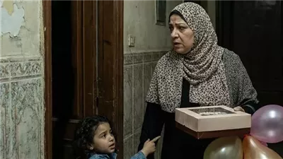 قصة جوزي كان عايش لوحده في محافظة تانية عشان ظروف شغله.