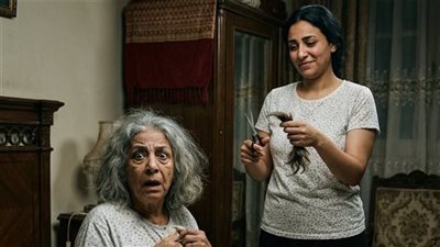 مرات ابني اتسحبت لأوضتي وأنا نايمة وقصت شعري