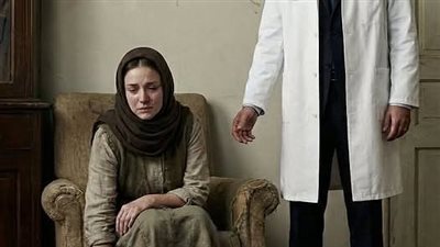 خمس سنين وأنا شايلة شيلته مخلتش مليم في جيبي عشان هو يلبس الأبيض ويبقى دكتور