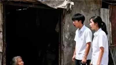 ظننا أن والدتنا تعيش حياه مرفهه
