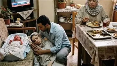رجعت من الشغل لقيت مراتي مغمى عليها وابني پيصرخ… وأمي قاعدة تاكل بكل برود!