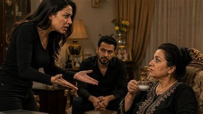 حماتي باعت دهبي كله من ورايا علشان تسدد ديون ابنها المتدلع… ولما واجهتها، كنت متوقعة إنها تنكر أو حتى تحاول تبرر اللي عملته.