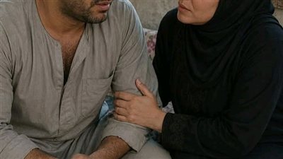 مراتى كانت  طاحفه  التراب