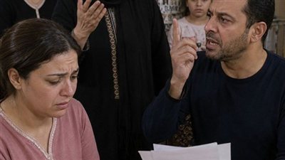 حماتي كانت كل ما تحصل مشكلة بيني وبين جوزي تقول له: “طلقها وريح دماغك”… لحد اليوم اللي قالها فيه: “حاضر.”